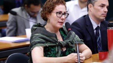 O Ministério Público da Itália concluiu que a deputada federal licenciada Carla Zambelli (PL-SP) não corre risco de sofrer violações de direitos humanos caso seja extraditada para o Brasil. Imagem referente a matéria
