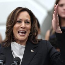 A ex-vice-presidente dos EUA e ex-candidata democrata à presidência Kamala Harris. Imagem referente a matéria