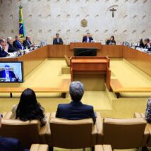 Sessão do STF em 26 de junho, quando julgamento sobre Marco Civil da Internet foi concluído. Imagem referente a matéria
