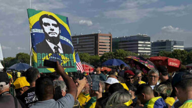 Manifestação pela anistia ocorrida em Brasília no mês de outubro. Imagem referente a matéria