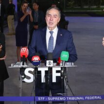 luis roberto barroso aborto aposentadoria