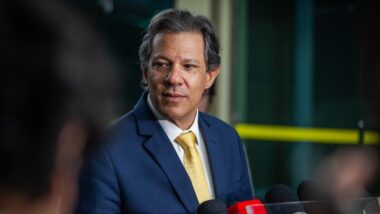 Ministro da Fazenda afirma, no entanto, que outra parte da bancada é a favor em determinadas pautas. Imagem referente a matéria