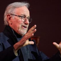 Hoje com 78 anos, Steven Spielberg é diretor de diversos clássicos do cinema Imagem referente a matéria