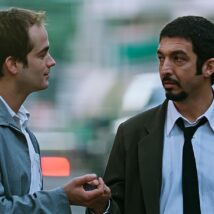 Gastón Pauls e Ricardo Darín fazem os golpistas Juan e Marcos em “Nove Rainhas” Imagem referente a matéria