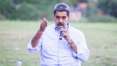 Maduro nega relações com grupos criminosos e em setembro ofereceu “ajuda” a Trump para prender líderes do Tren de Aragua Imagem referente a matéria