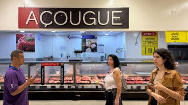 Departamento de Agricultura dos Estados Unidos (USDA) apontam que os preços da carne bovina no atacado subiram 16% em 2025 Imagem referente a matéria