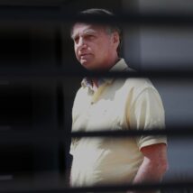 Prisão previsível, mentirosa e golpista Jair Bolsonaro