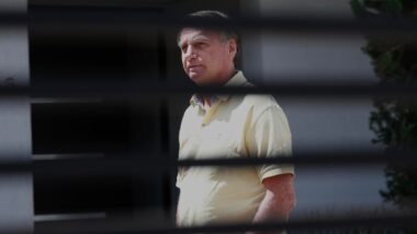 Bolsonaro teve a prisão domiciliar convertida em preventiva na Superintendência da PF em Brasília. Imagem referente a matéria