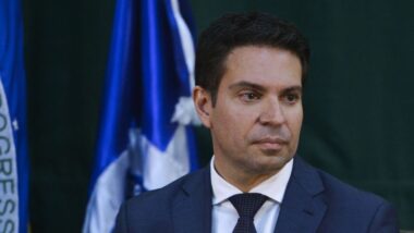 Alexandre Ramagem (PL-RJ) teve a prisão preventiva decretada pelo ministro do Supremo Tribunal Federal, Alexandre de Moraes. Imagem referente a matéria