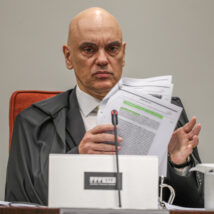 Moraes vai ao Rio para ouvir explicações de Cláudio Castro sobre megaoperação Moraes vai ao Rio para ouvir explicações de Claudio Castro sobre operação