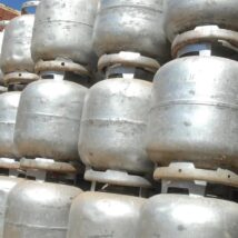 Depósito de gás seria uma das fontes de renda do Comando Vermelho, aponta investigação da Operação Contenção. Imagem referente a matéria